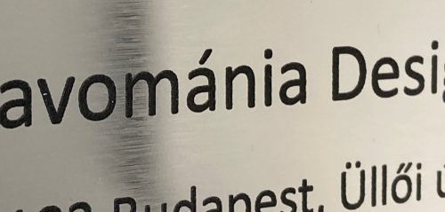 Gravírozott műanyag postaláda tábla - alumínium színű