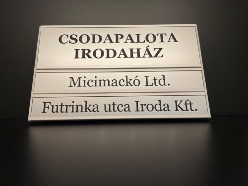 1+2 részes, cserélhető betétes információs tábla, gravírozott betéttel